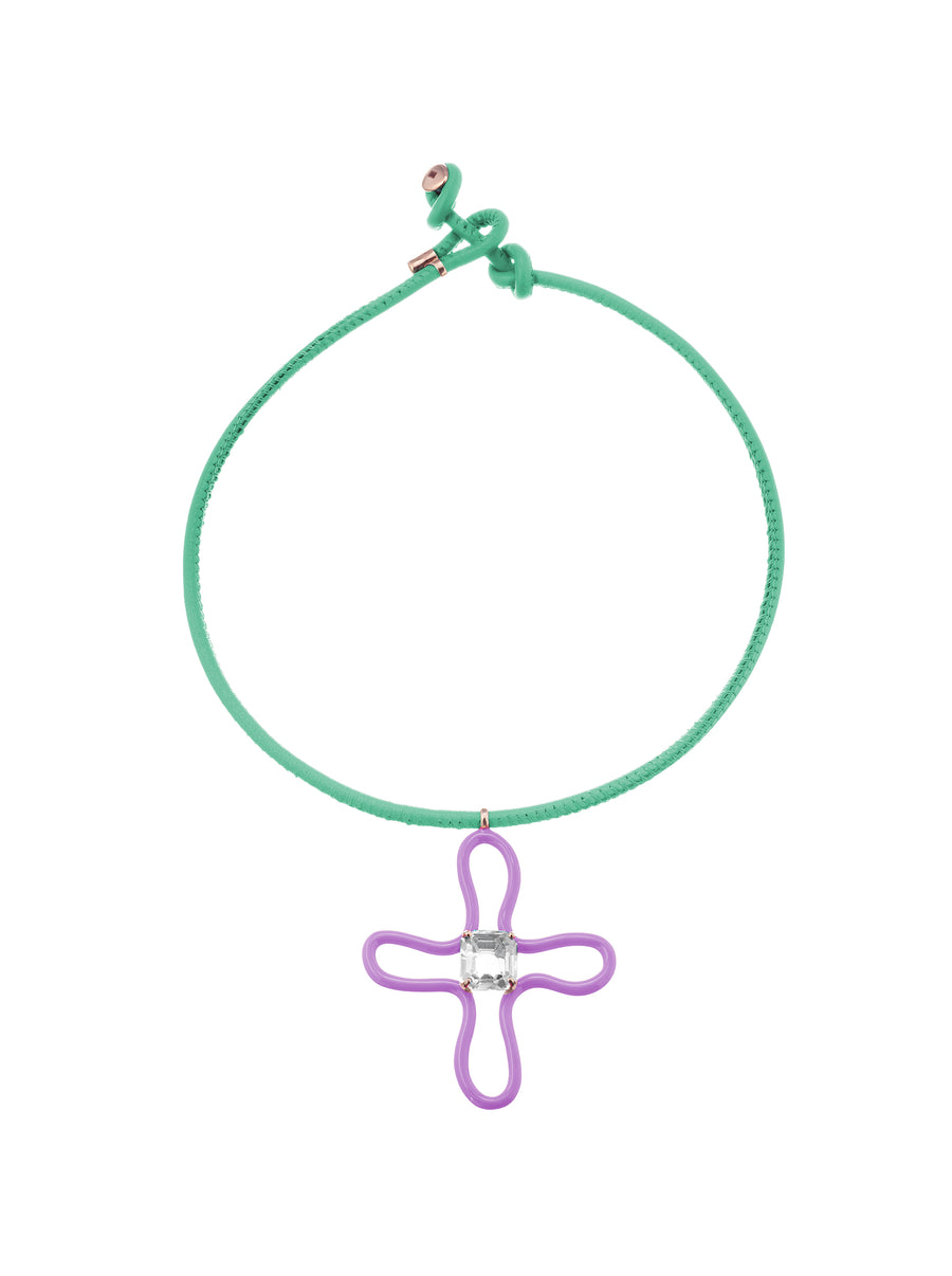 POP CHOKER WITH LUCKY FLOWER PENDANT IN WISTERIA