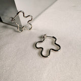 TWO TONE FLOWER EARRINGS IN SILVER