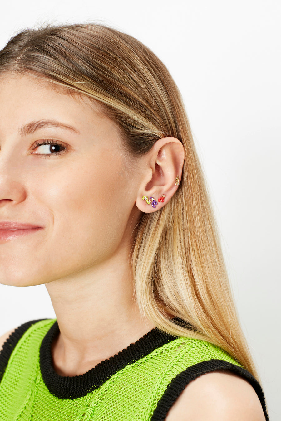 MINI LOOP SINGLE EARRING IN LIME GREEN