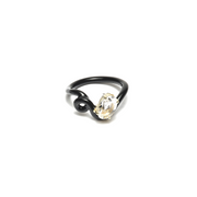 Oval Vine Ring in Black