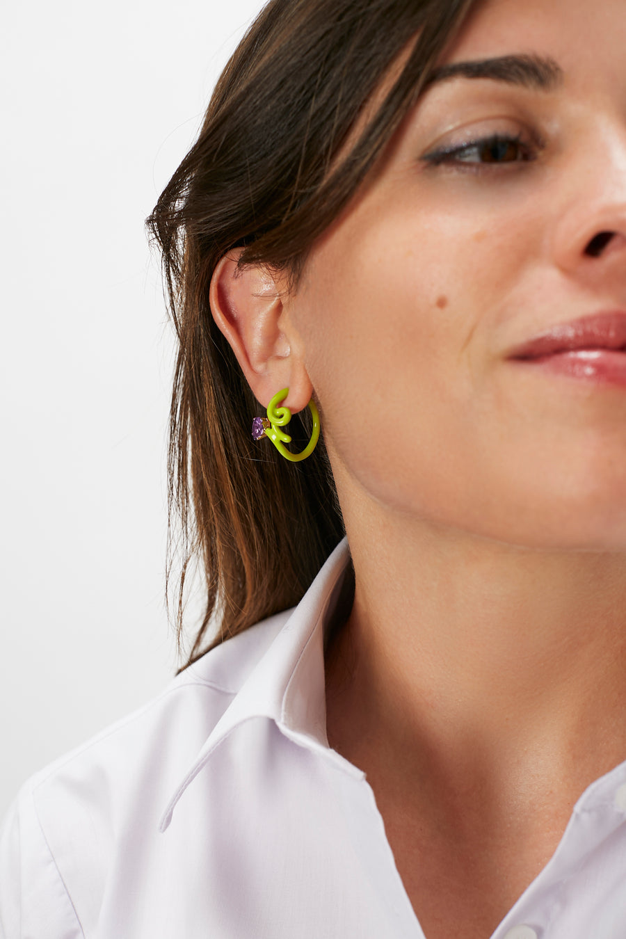 BABY VINE EARRINGS IN LIME GREEN