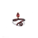 STUDDED BABY VINE RING IN OXBLOOD