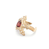 STUDDED STELLA RING WITH GARNET