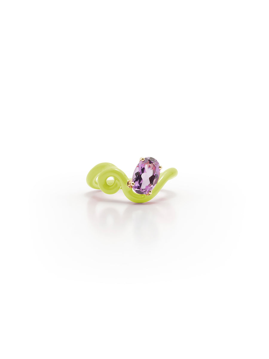 OVAL VINE RING IN LIME GREEN