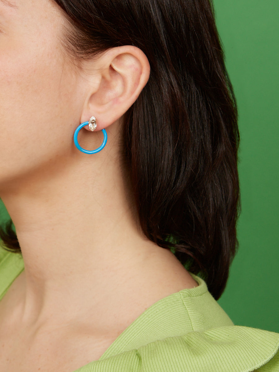 SMALL TENDRIL CIRCLE EARRINGS IN TURQUOISE